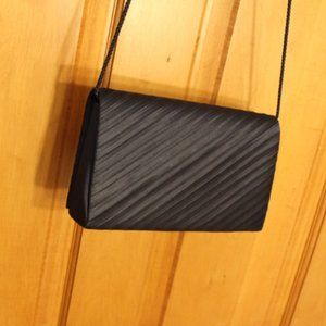 Navy Crossbody by Le Regale